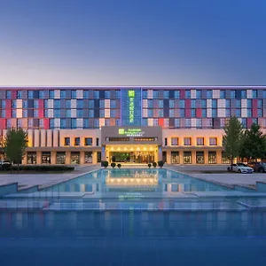 *** Hotel Express Zhengzhou Airport By Ihg China